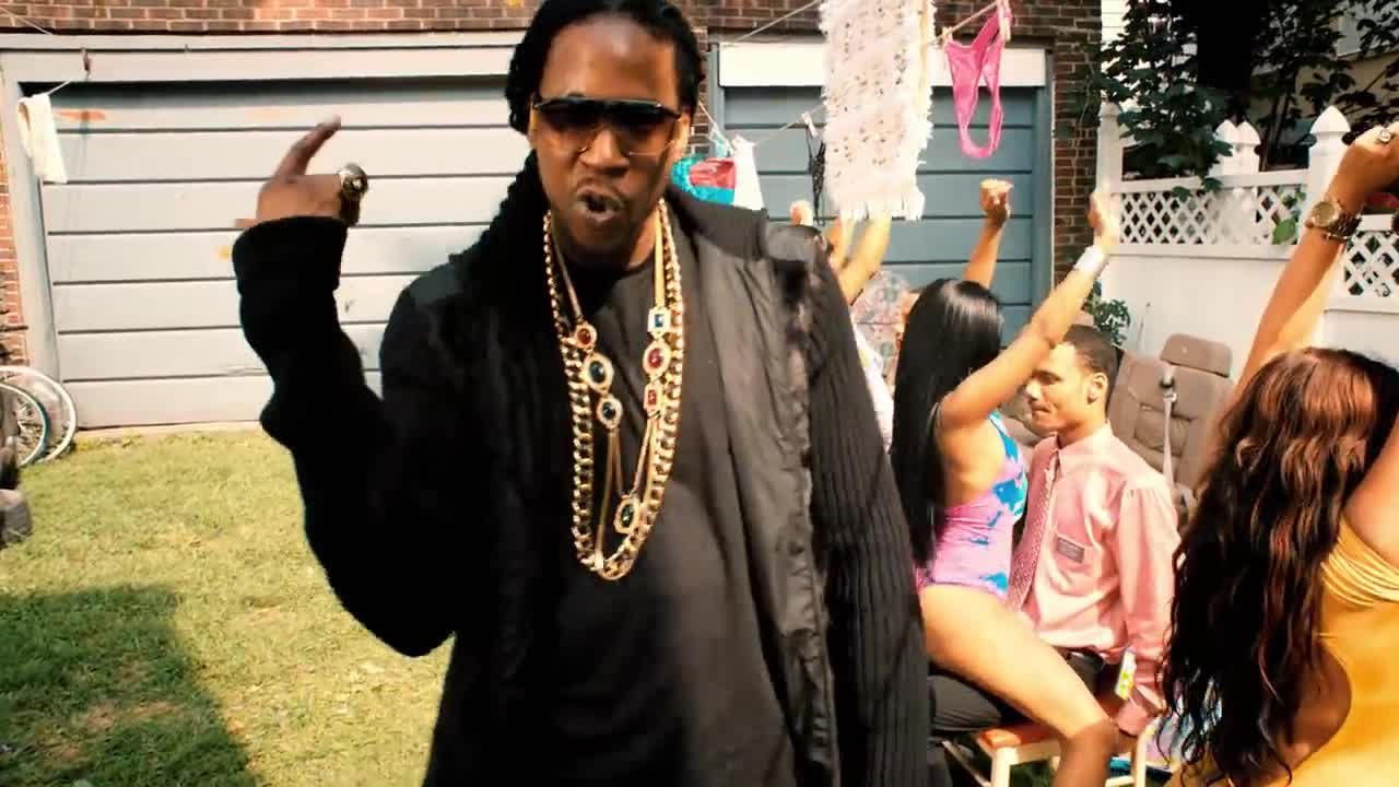 2 Chainz - Birthday Song