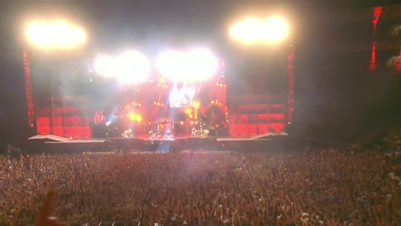 AC/DC - Highway to Hell