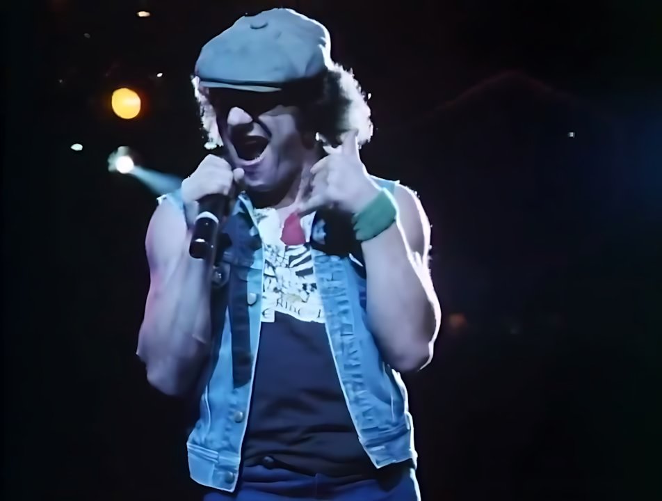 AC/DC - Nervous Shakedown