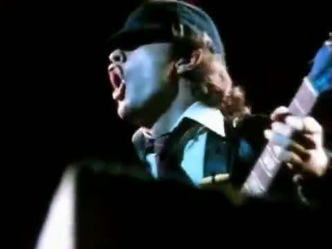 AC/DC - Rock 'n' Roll Damnation