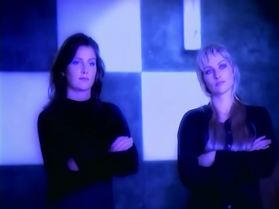 Ace of Base - Living in Danger