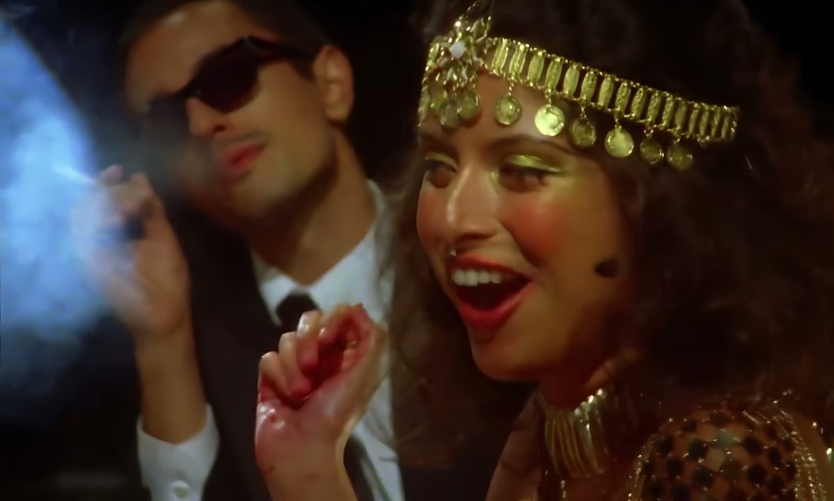 Addison Rae - Fame Is a Gun