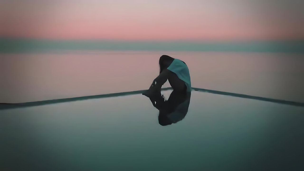 Alessiah - Love Me