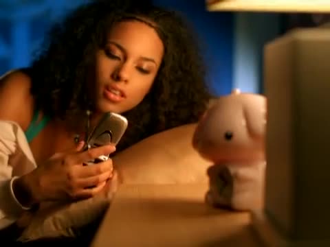 Alicia Keys - How Come You Don’t Call Me