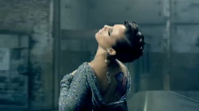 Alicia Keys - Try Sleeping With A Broken Heart