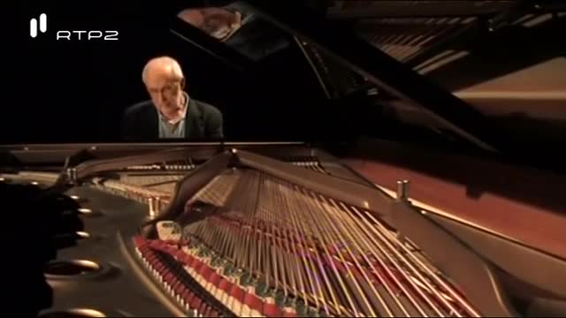 António Pinho Vargas - Dança dos Pássaros