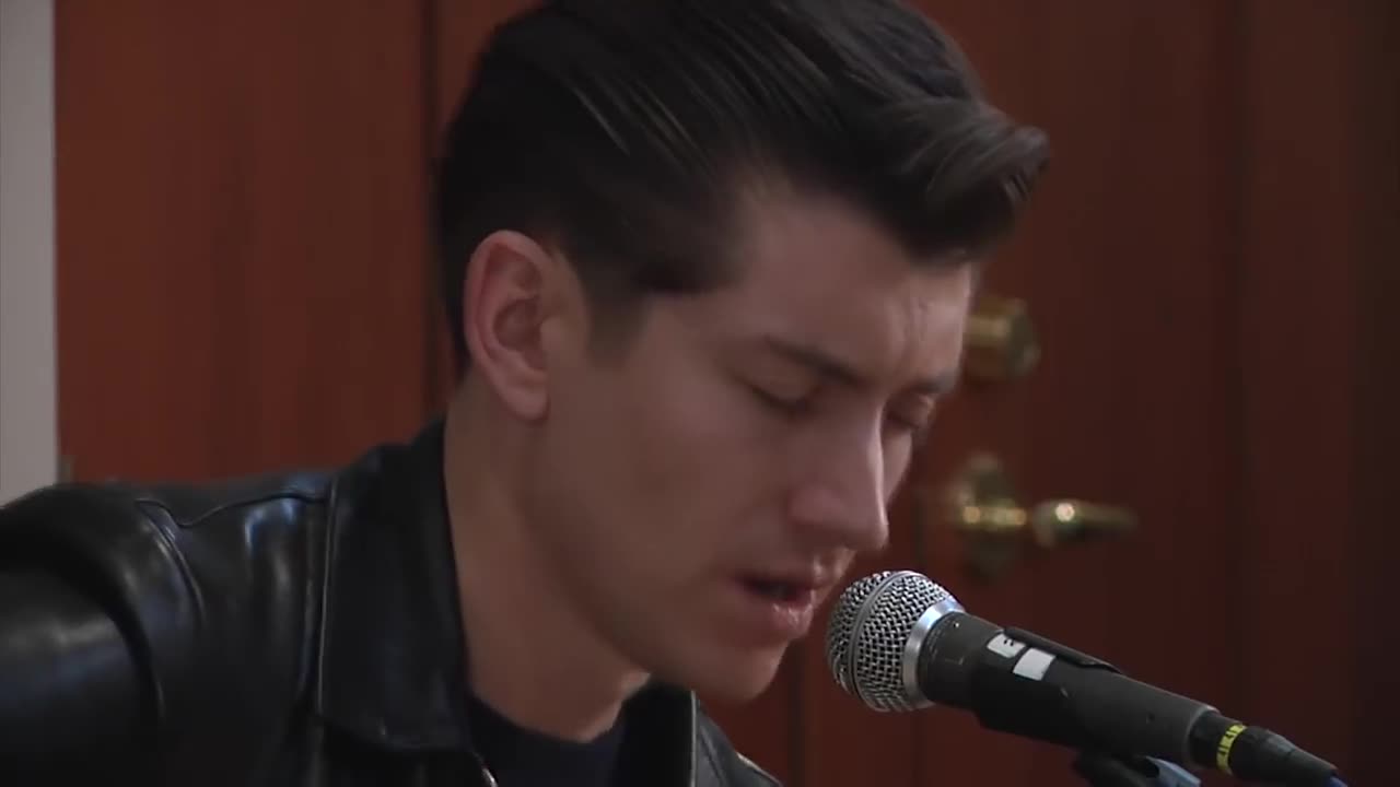 Arctic Monkeys - No. 1 Party Anthem