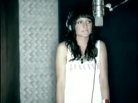 Ashlee Simpson - Pieces of Me