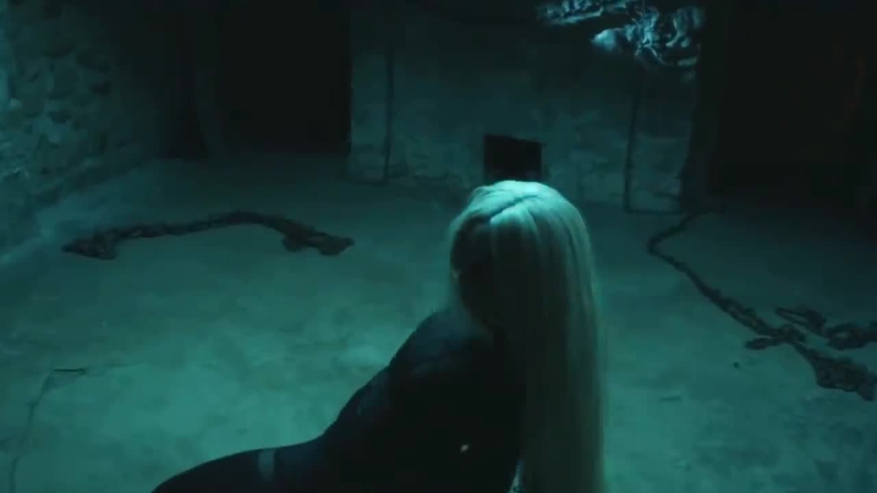 Ava Max - Belladonna