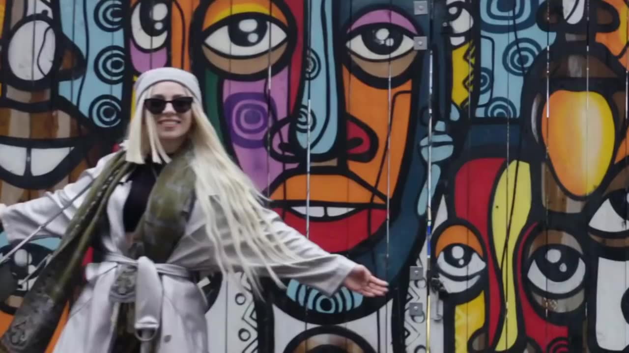 Ava Max - Born to the Night