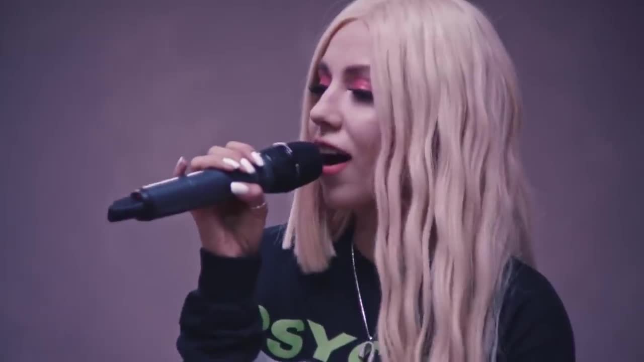 Ava Max - Salt