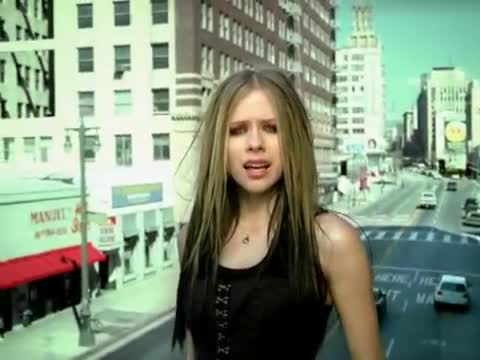 Avril Lavigne - Don't Tell Me