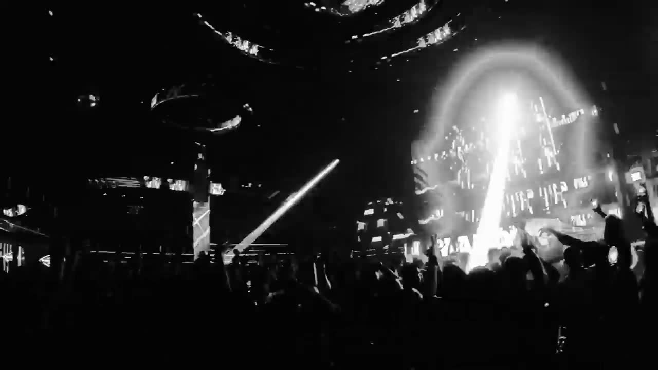 Benny Benassi - Satisfaction