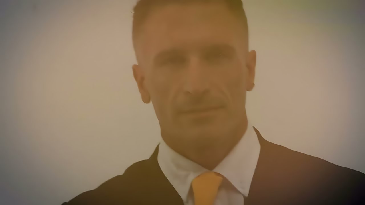 Bentley Robles - Edge