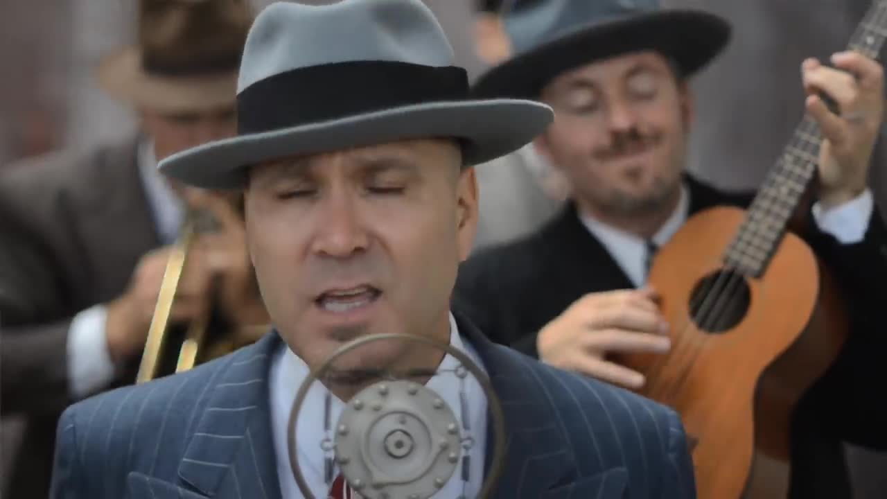 Big Bad Voodoo Daddy - Why Me?