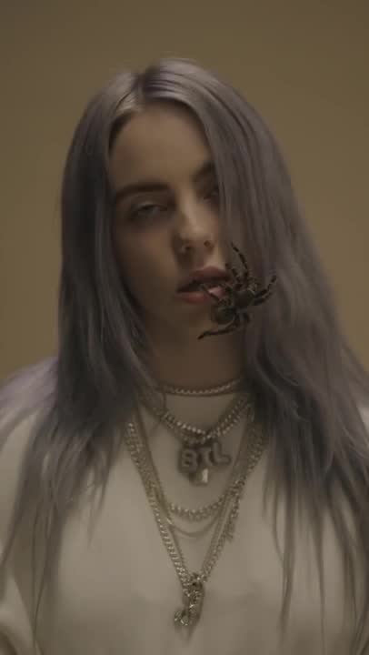 Billie Eilish - you should see me in a crown