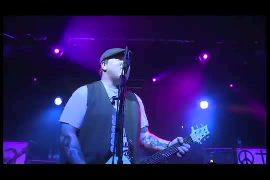 Black Stone Cherry - Like I Roll