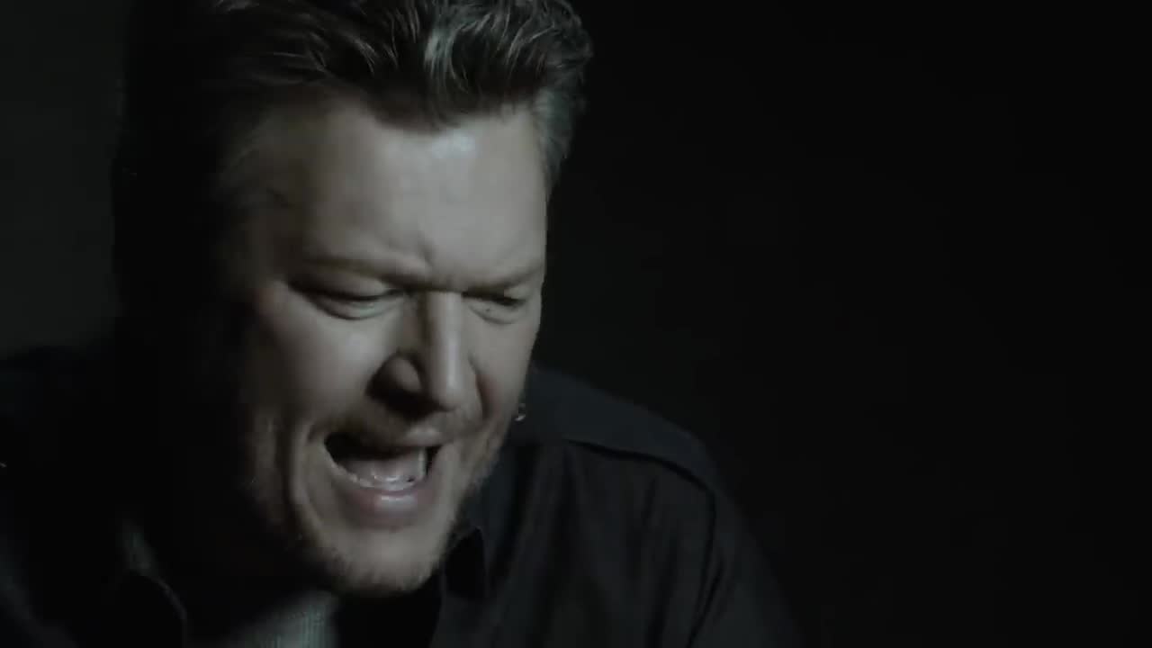 Blake Shelton - Nobody But You (Duet With Gwen Stefani)