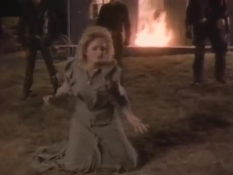 Bonnie Tyler - Holding Out for a Hero