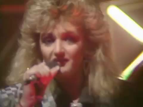 Bonnie Tyler - Holding Out for a Hero