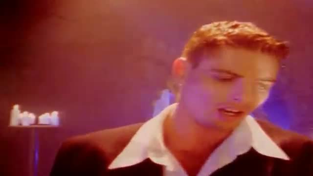 Boyzone - Love Me for a Reason