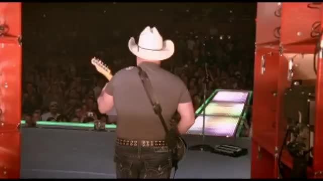 Brad Paisley - Online