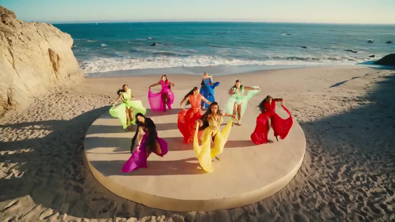 Cardi B - Bongos (feat. Megan Thee Stallion)