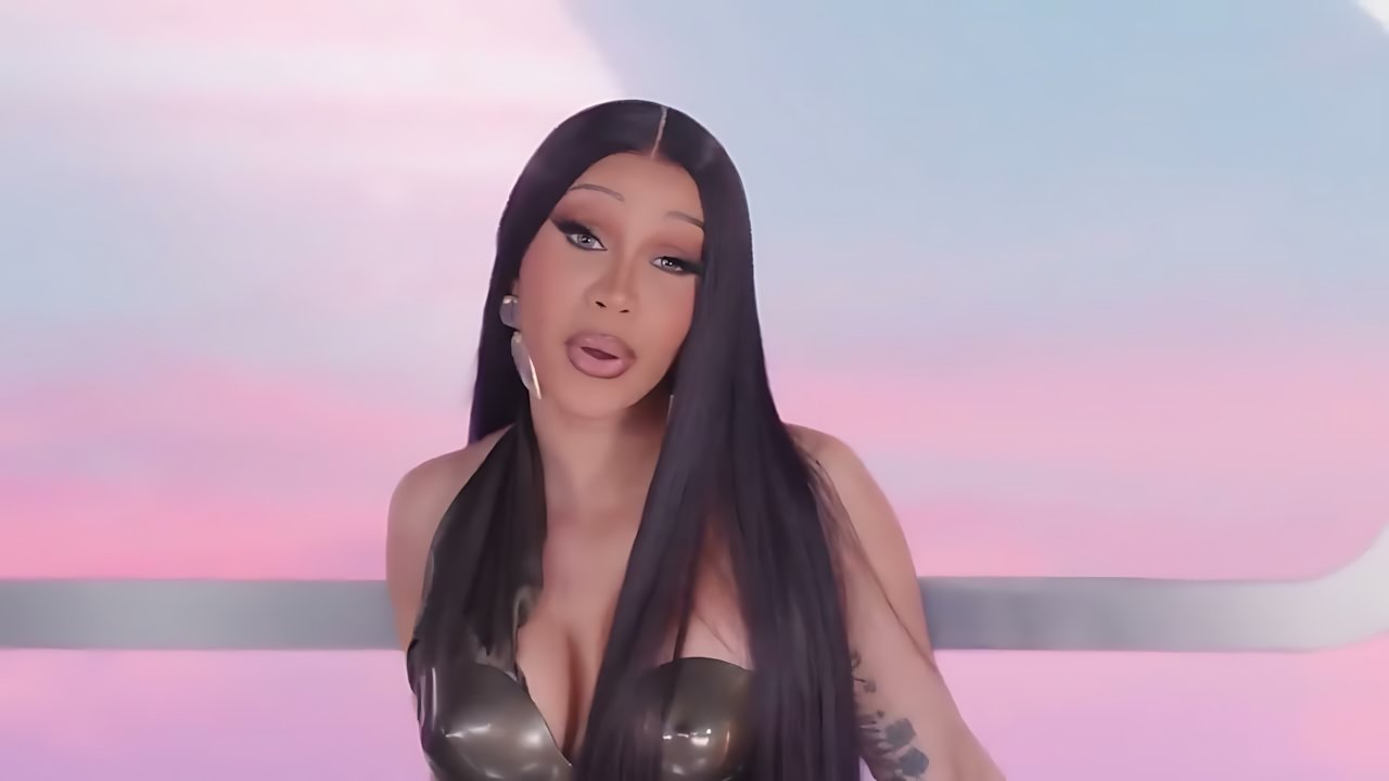 Cardi B - Puntería