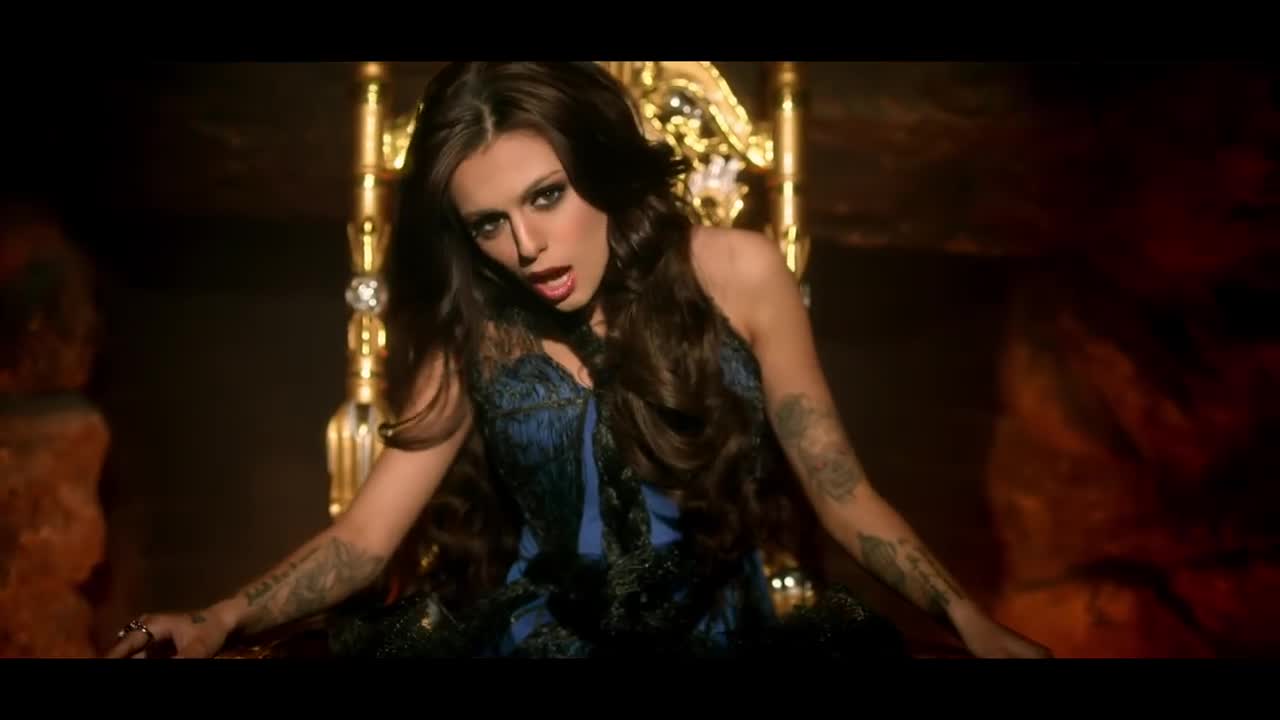 Cher Lloyd - With UR Love