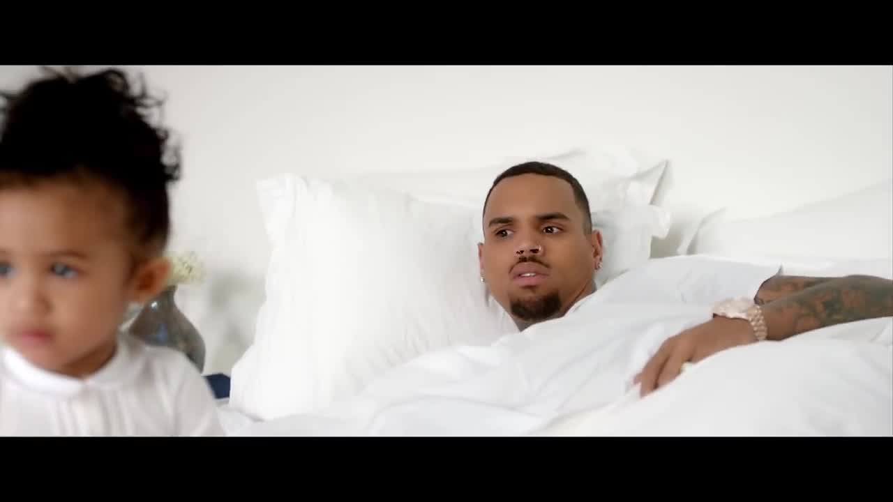 Chris Brown - Little More (Royalty)