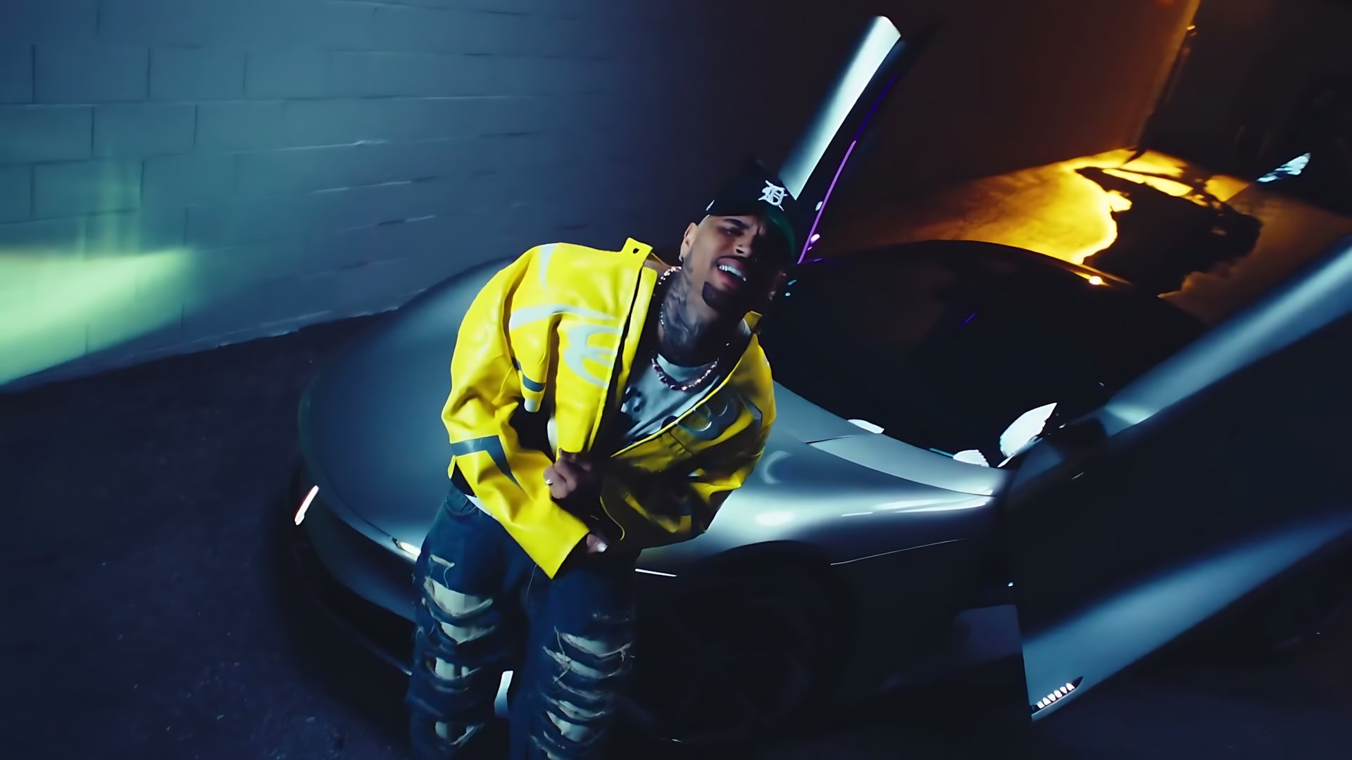 Chris Brown - Residuals