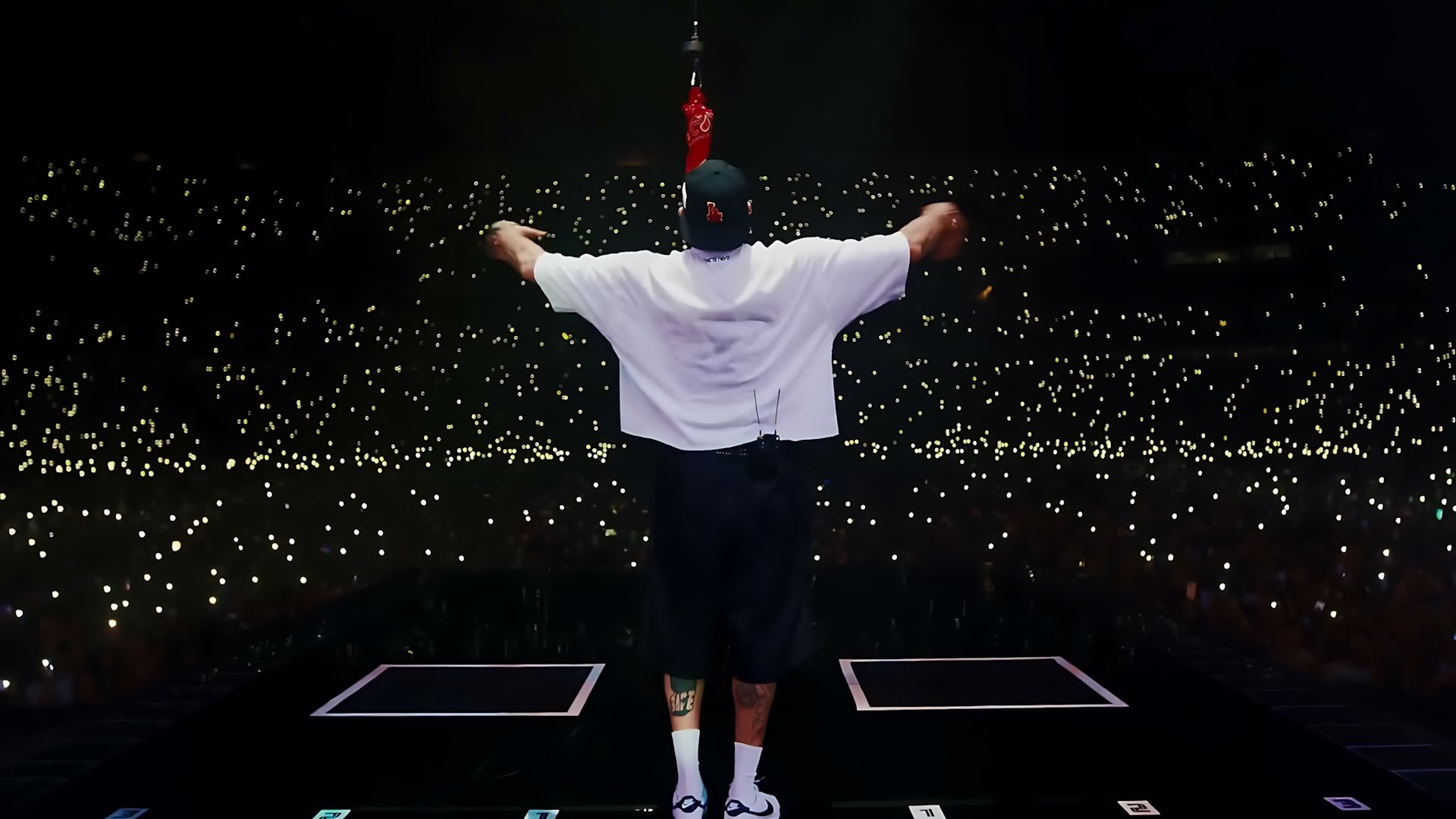 Chris Brown - Residuals