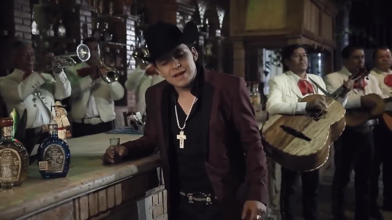 Christian Nodal - Adiós amor