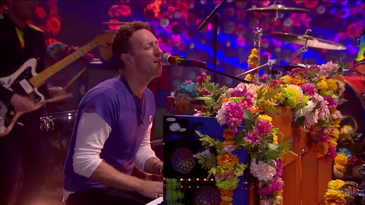 Coldplay - Hymn for the Weekend