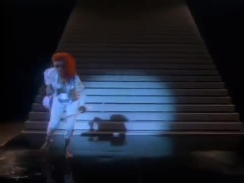 Cyndi Lauper - She Bop