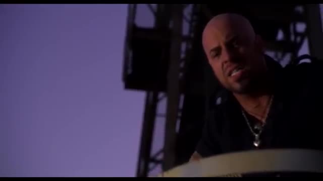 Daughtry - No Surprise