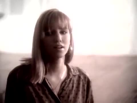 Debbie Gibson - Lost in Your Eyes