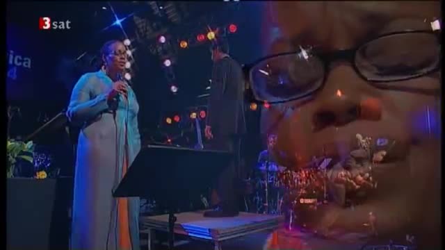 Dianne Reeves - In a Sentimental Mood