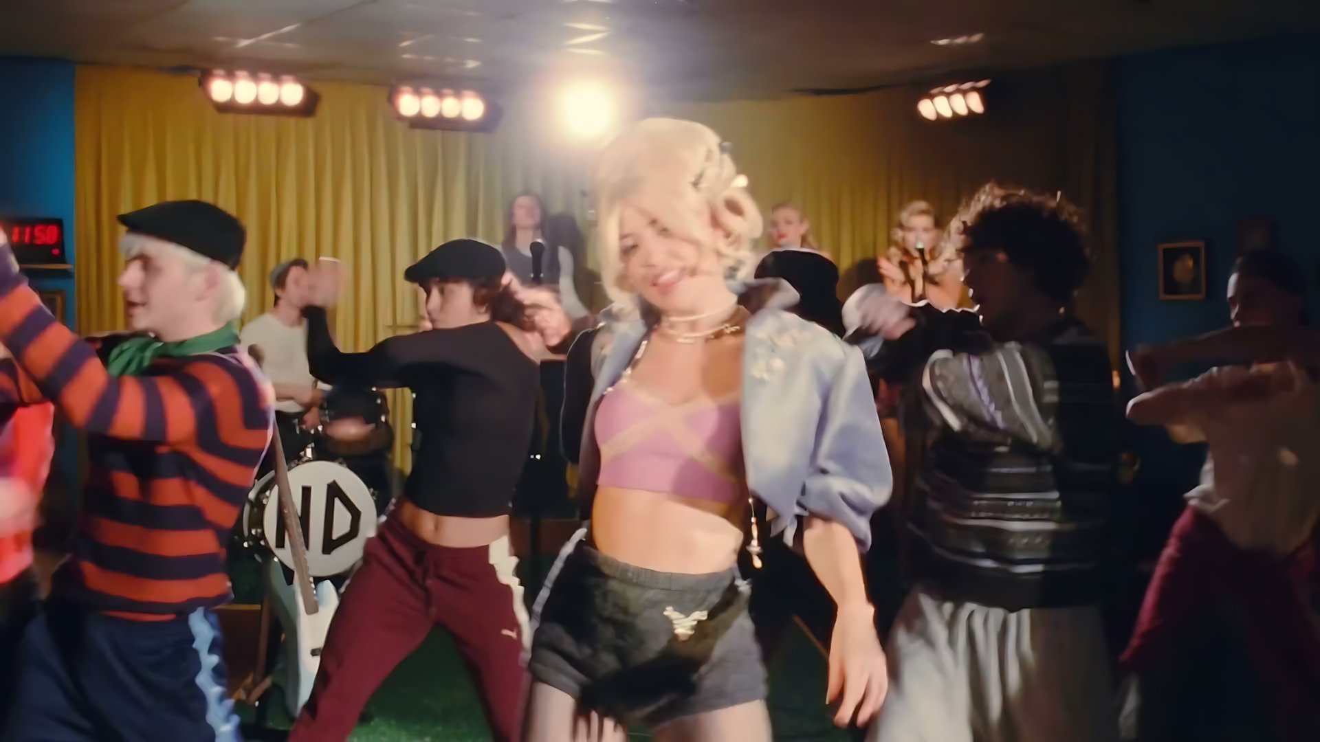 DOROFEEVA - Японія