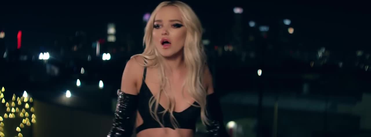 Dove Cameron - Out of Touch