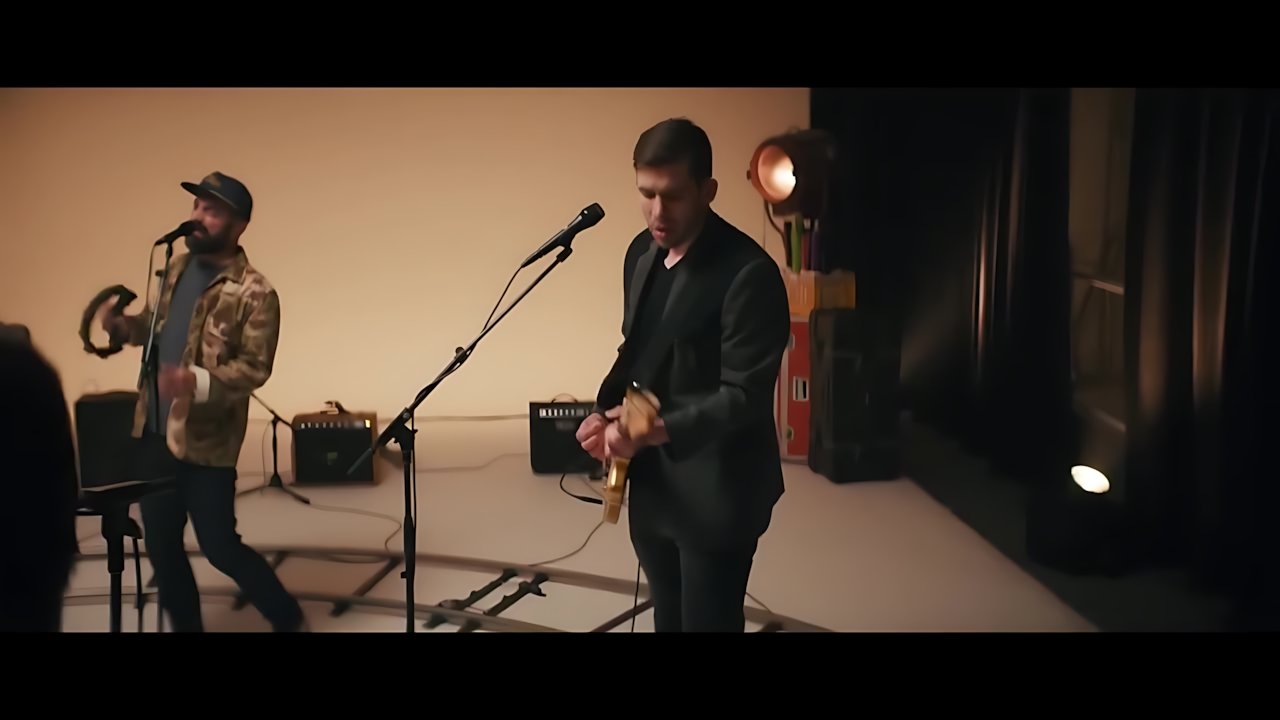 Drew Holcomb & the Neighbors - All the Money in the World