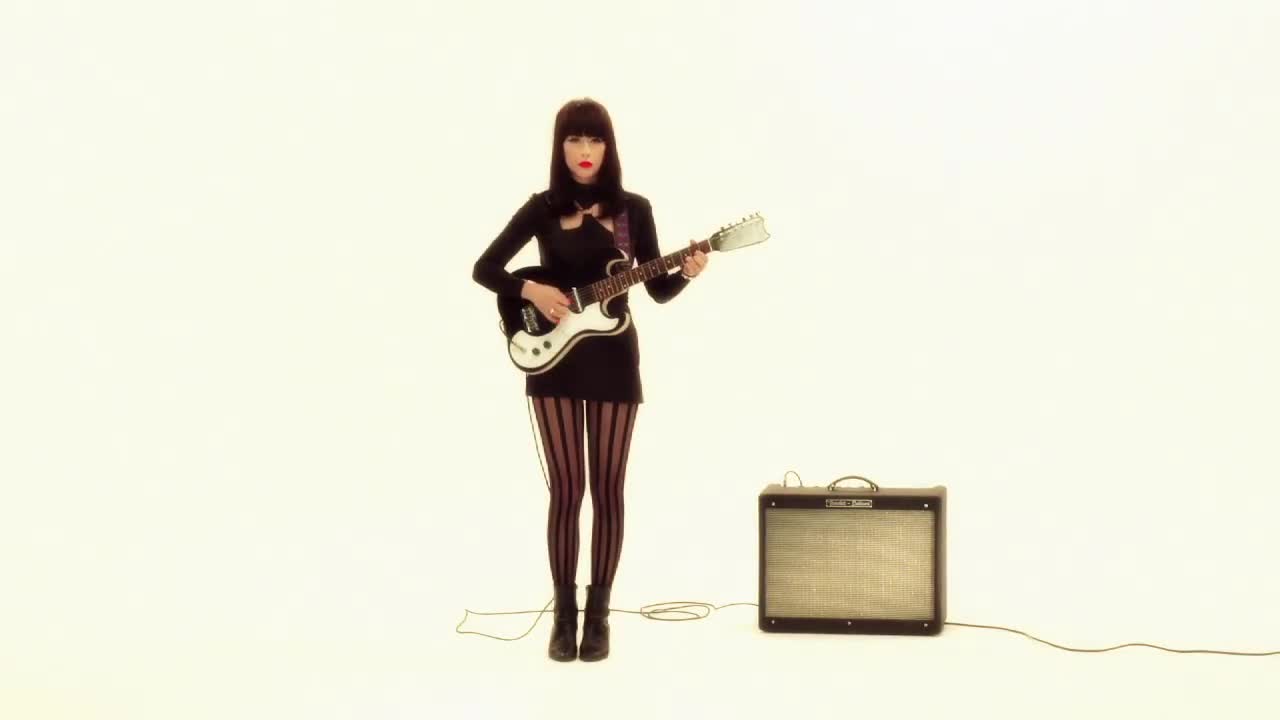 Dum Dum Girls - Bedroom Eyes