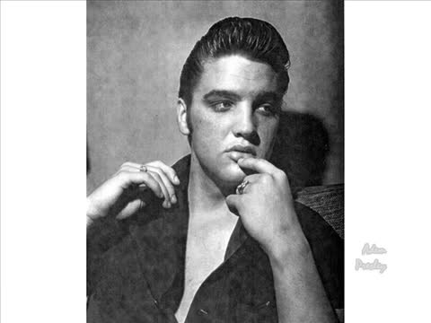 Elvis Presley - Sentimental Me