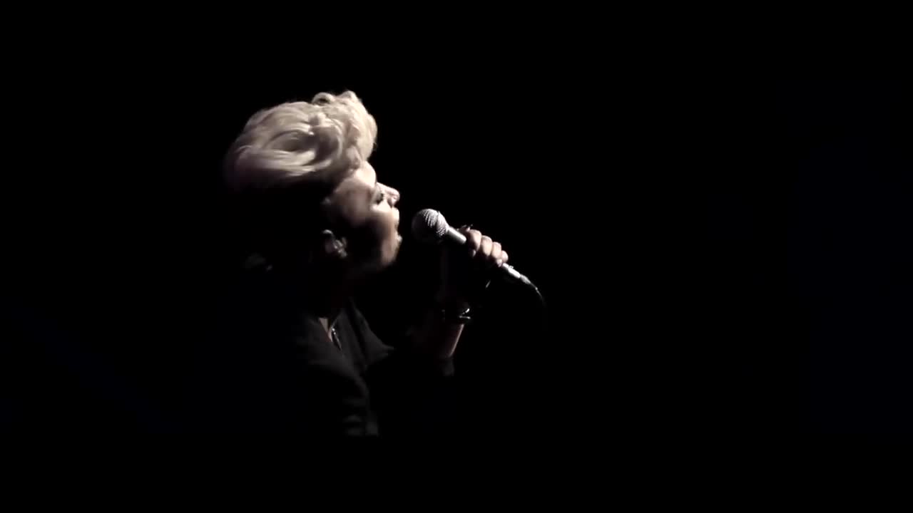 Emeli Sandé - Read All About it (Pt. III)