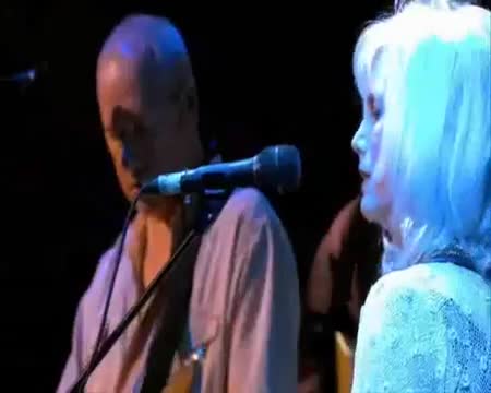 Emmylou Harris - So Far Away