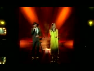 Faith Hill - Like We Never Loved at All (live version)