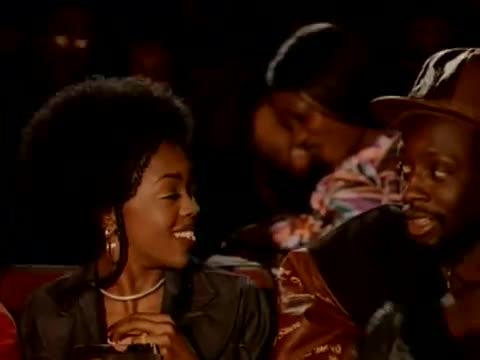 Fugees - Killing Me Softly With His Song