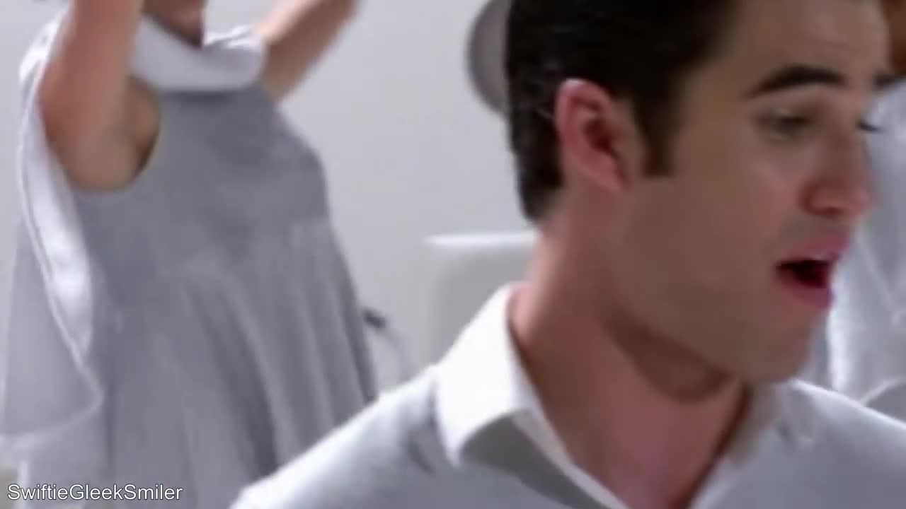 Glee's - Beauty School Drop Out