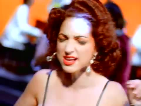 Gloria Estefan - MI tierra