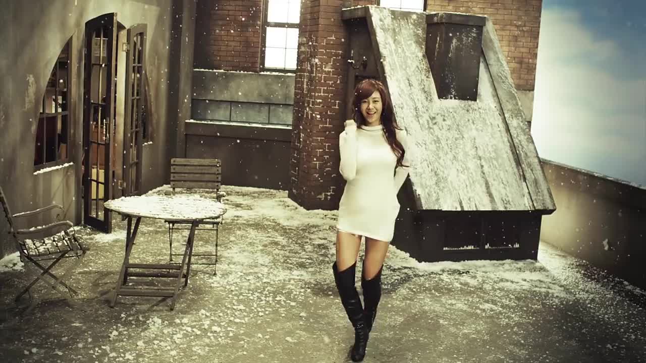 G.NA - Black & White